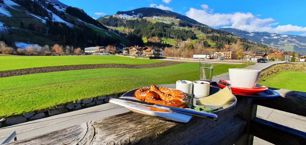 Hotel Restaurant Sidan Schwendau Esterno foto