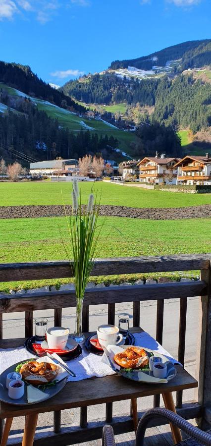 Hotel Restaurant Sidan Schwendau Esterno foto